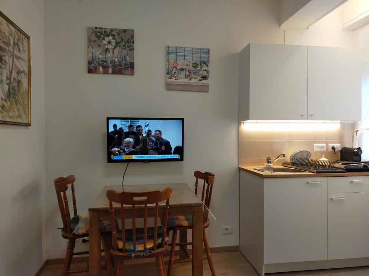 Mimma E Mario Apartment Вентимилья Экстерьер фото