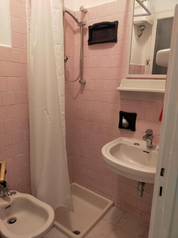 Mimma E Mario Apartment Вентимилья Экстерьер фото
